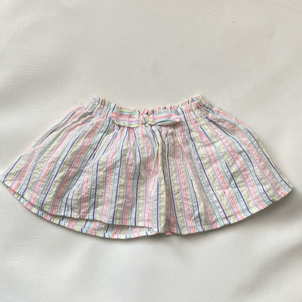 EUC Cat&Jack White and Rainbow Skirt 2T